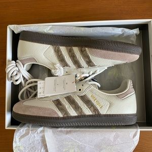 7.5 men’s adidas nice kicks